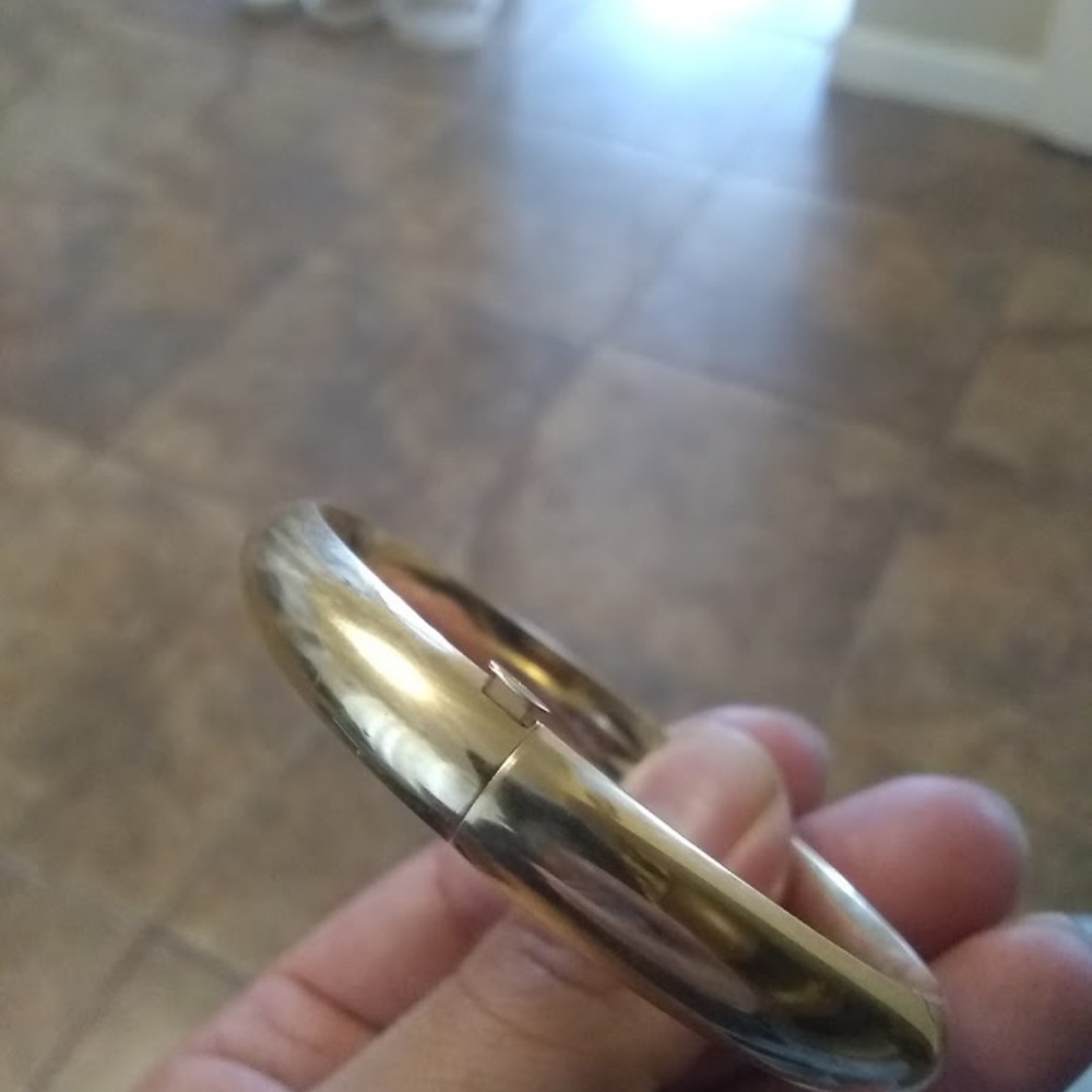 14kt gold bracelet, made in costa rica. rare